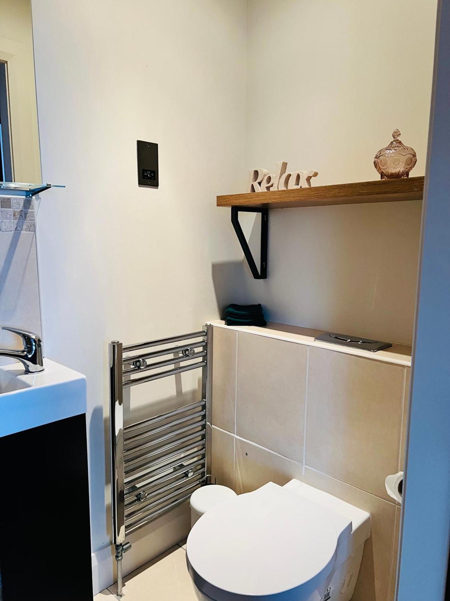 Penthouse Apartment - Town Centre, Sea Views, Secure Parking 波特拉什 外观 照片