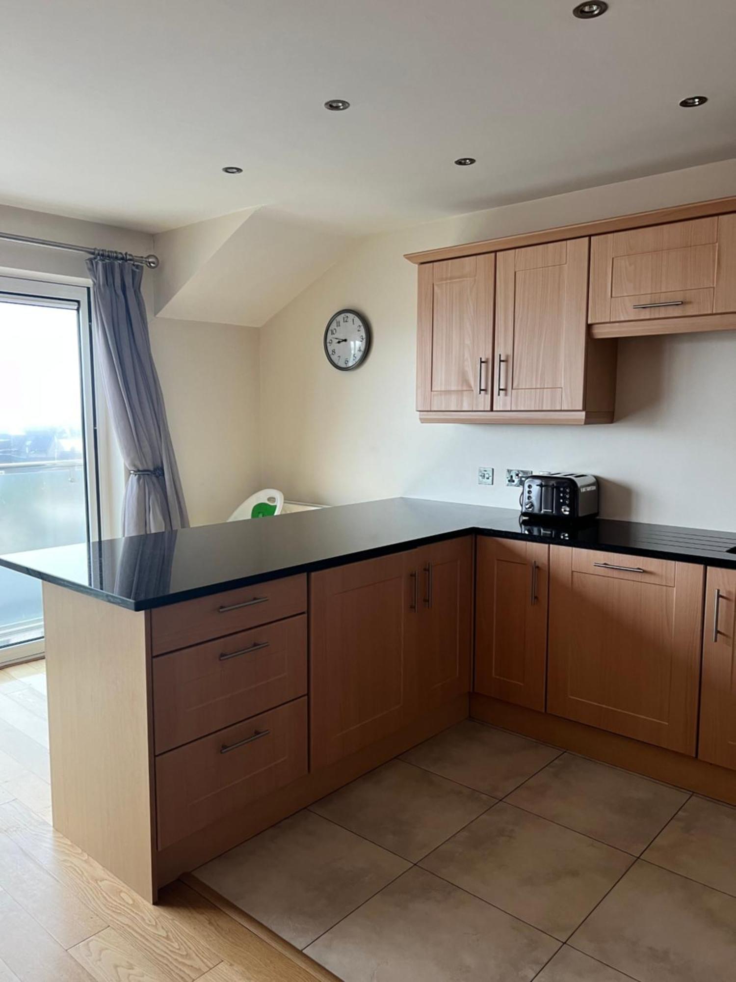 Penthouse Apartment - Town Centre, Sea Views, Secure Parking 波特拉什 外观 照片