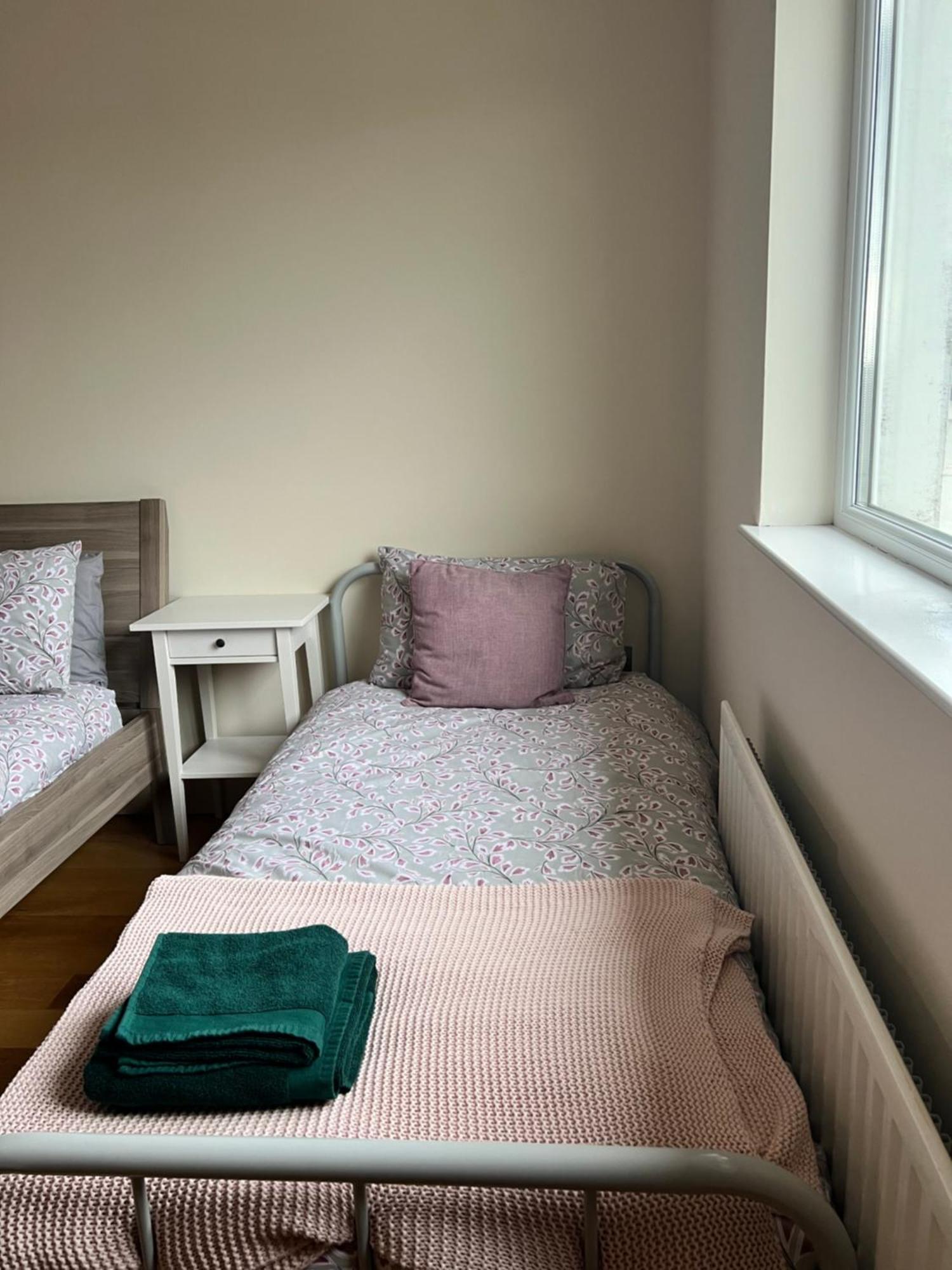 Penthouse Apartment - Town Centre, Sea Views, Secure Parking 波特拉什 外观 照片