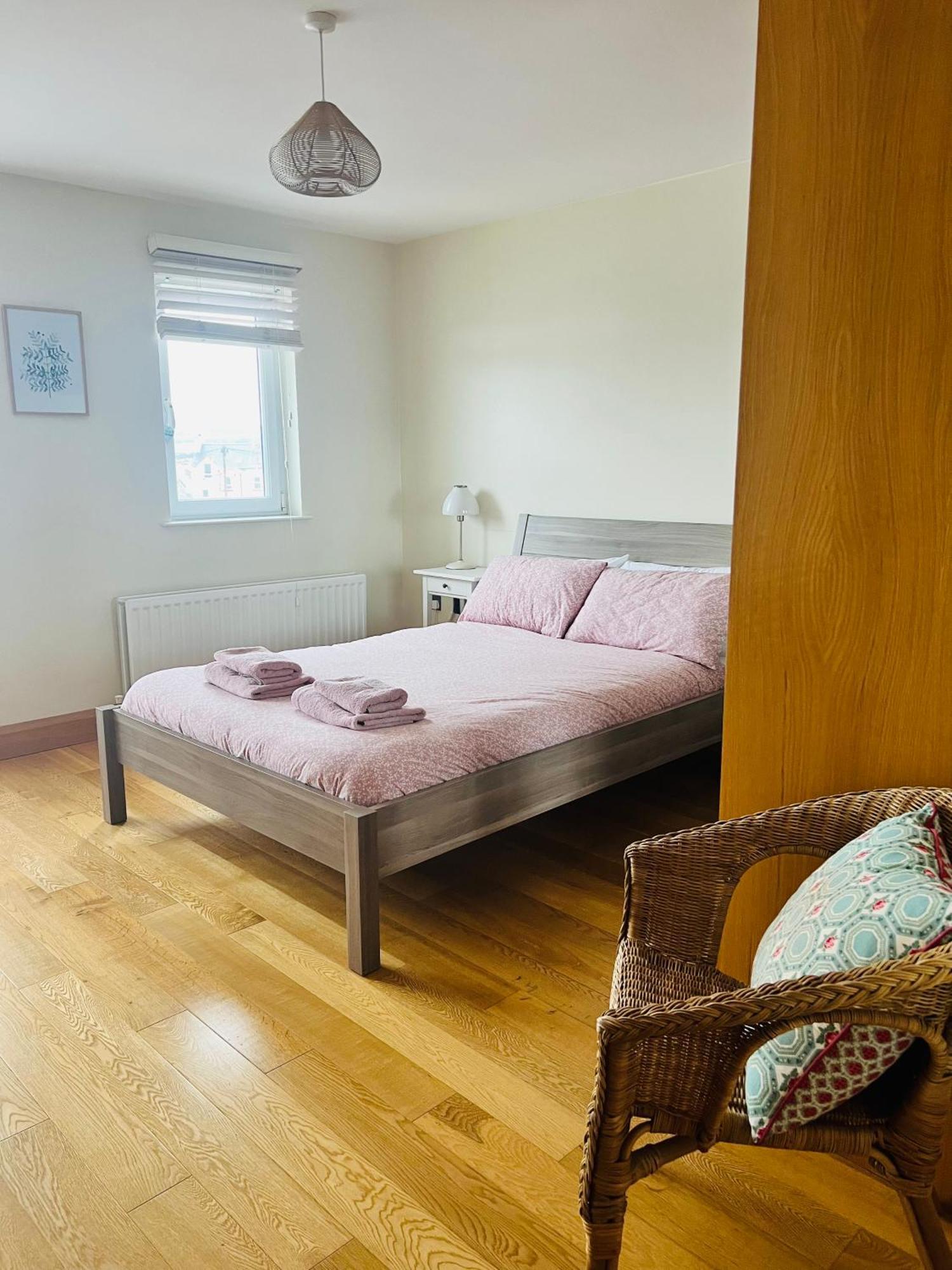 Penthouse Apartment - Town Centre, Sea Views, Secure Parking 波特拉什 外观 照片